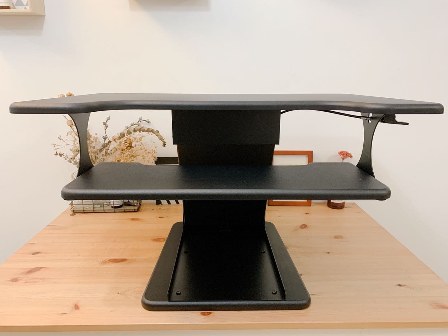 Cheapest adjustable standing desk converter sasbrew